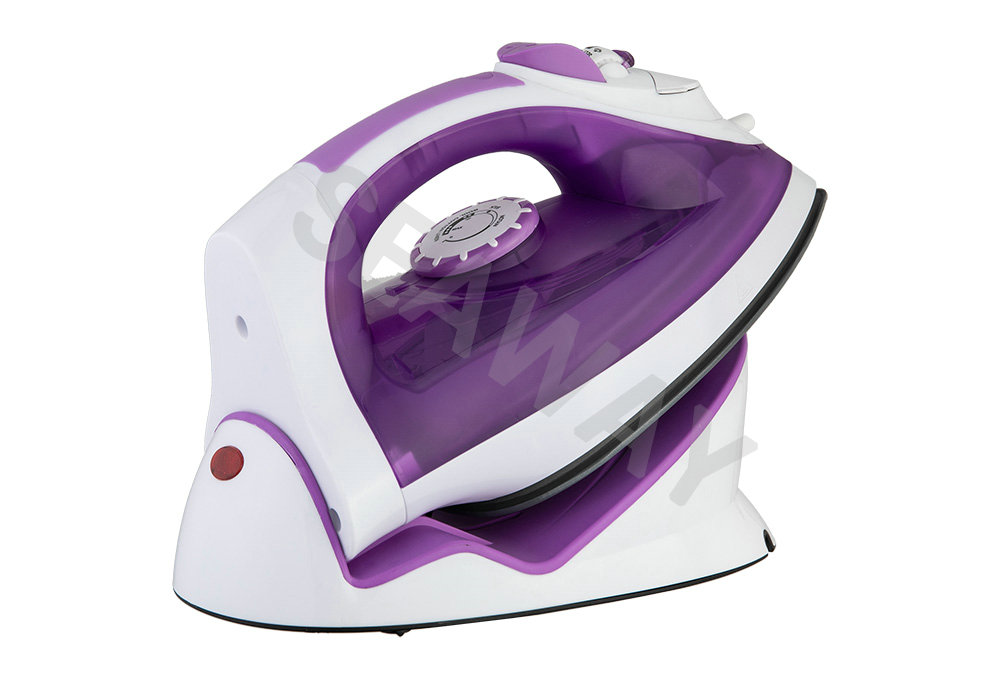 SW-2788B 110 / 240V কর্ডলেস স্টিম লোহা ব্যবহার করে